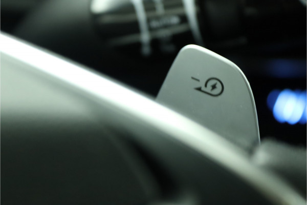 Kia Ev6 Edition Advanced 77.4 kWh Automaat - Matrix LED Koplampen - Kunst Lederen Bekleding - Adaptief Cruise Control - Climate Control - Fabrieksgarantie Tot 2031