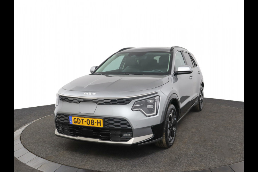 Kia Niro EV DynamicPlusLine 64.8 kWh Automaat - LED Koplampen - Schuif-/Kanteldak - Stoel/Stuurverwarming - Kunst Lederen Bekleding - Navigatie - Fabrieksgarantie Tot 2031
