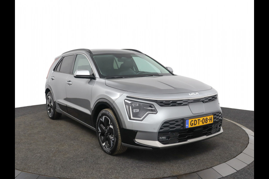 Kia Niro EV DynamicPlusLine 64.8 kWh Automaat - LED Koplampen - Schuif-/Kanteldak - Stoel/Stuurverwarming - Kunst Lederen Bekleding - Navigatie - Fabrieksgarantie Tot 2031