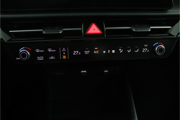 Kia Niro EV DynamicPlusLine 64.8 kWh Automaat - LED Koplampen - Schuif-/Kanteldak - Stoel/Stuurverwarming - Kunst Lederen Bekleding - Navigatie - Fabrieksgarantie Tot 2031