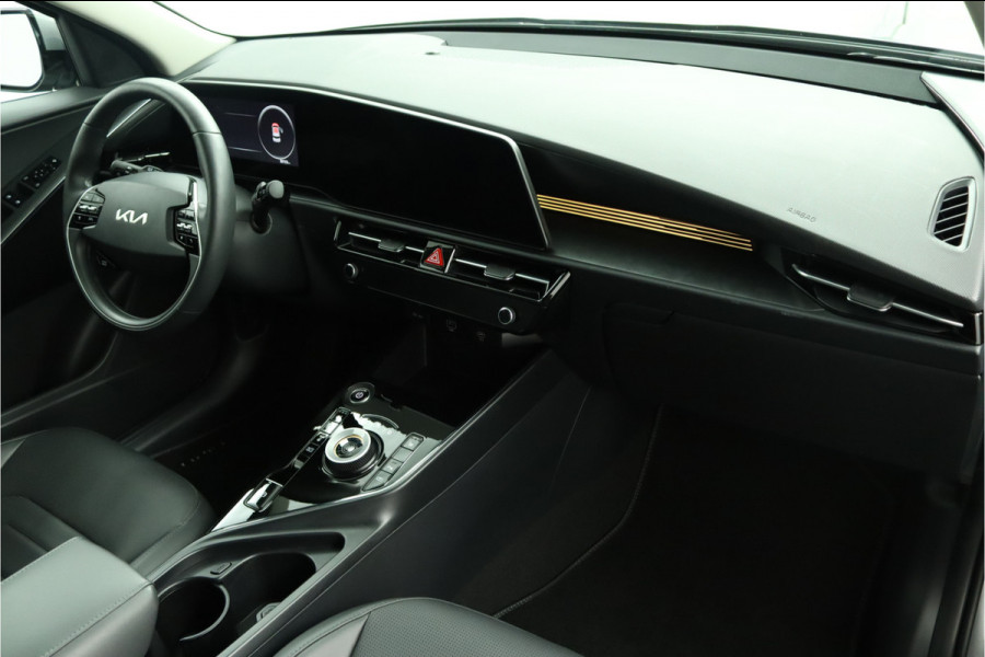 Kia Niro EV DynamicPlusLine 64.8 kWh Automaat - LED Koplampen - Schuif-/Kanteldak - Stoel/Stuurverwarming - Kunst Lederen Bekleding - Navigatie - Fabrieksgarantie Tot 2031
