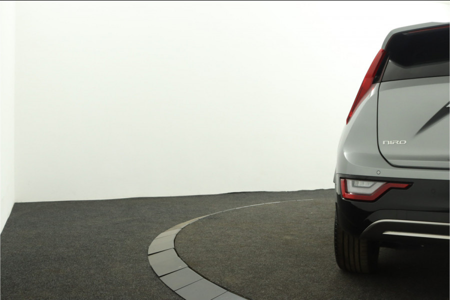 Kia Niro EV DynamicPlusLine 64.8 kWh Automaat - LED Koplampen - Schuif-/Kanteldak - Stoel/Stuurverwarming - Kunst Lederen Bekleding - Navigatie - Fabrieksgarantie Tot 2031