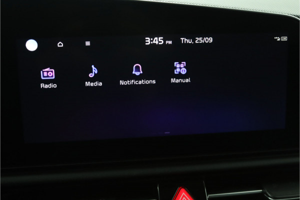 Kia Niro EV DynamicPlusLine 64.8 kWh Automaat - LED Koplampen - Schuif-/Kanteldak - Stoel/Stuurverwarming - Kunst Lederen Bekleding - Navigatie - Fabrieksgarantie Tot 2031