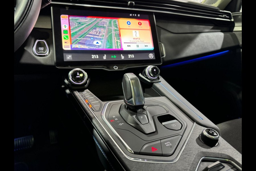 Lynk & Co 01 1.5 HEV PANO/CAMERA/AUTO-PILOT/MEMORY/APPLE-CARPLAY/TREKHAAK Lynk & Co 01 1.5 HEV PANO/CAMERA/AUTO-PILOT/MEMORY/APPLE-CARPLAY/TREKHAAK