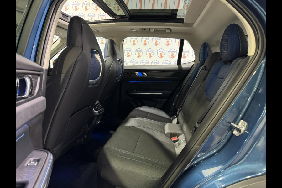 Lynk & Co 01 1.5 HEV PANO/CAMERA/AUTO-PILOT/MEMORY/APPLE-CARPLAY/TREKHAAK Lynk & Co 01 1.5 HEV PANO/CAMERA/AUTO-PILOT/MEMORY/APPLE-CARPLAY/TREKHAAK