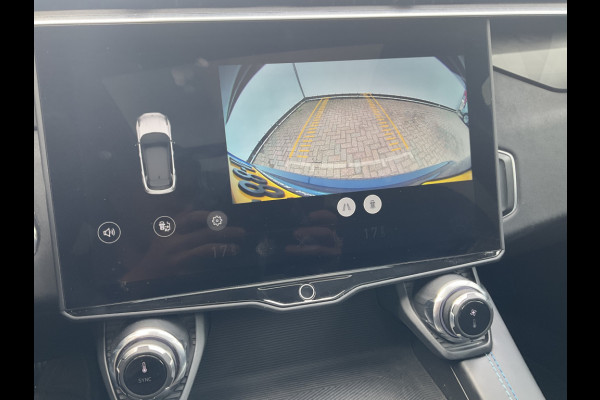 Lynk & Co 01 1.5 Plug-in Navi Cam Hoge Adapt.Cruise PHEV zit Vol opties! Lynk & Co 01 1.5 Plug-in Navi Cam Hoge Adapt.Cruise PHEV zit Vol opties!
