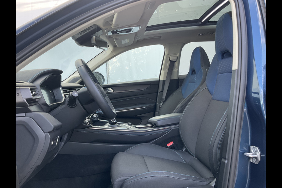 Lynk & Co 01 1.5 Plug-in Navi Cam Hoge Adapt.Cruise PHEV zit Vol opties! Lynk & Co 01 1.5 Plug-in Navi Cam Hoge Adapt.Cruise PHEV zit Vol opties!