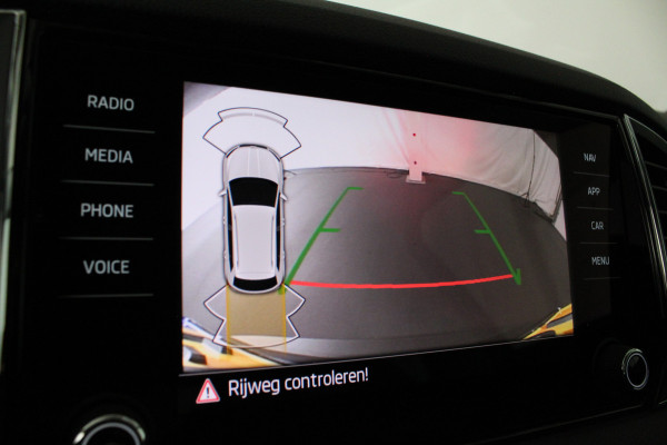 Škoda Karoq 1.5 TSI ACT Style > 150pk Camera/Adapt.cruise/Elektr.klep/keyless Škoda Karoq 1.5 TSI ACT Style > 150pk Camera/Adapt.cruise/Elektr.klep/keyless