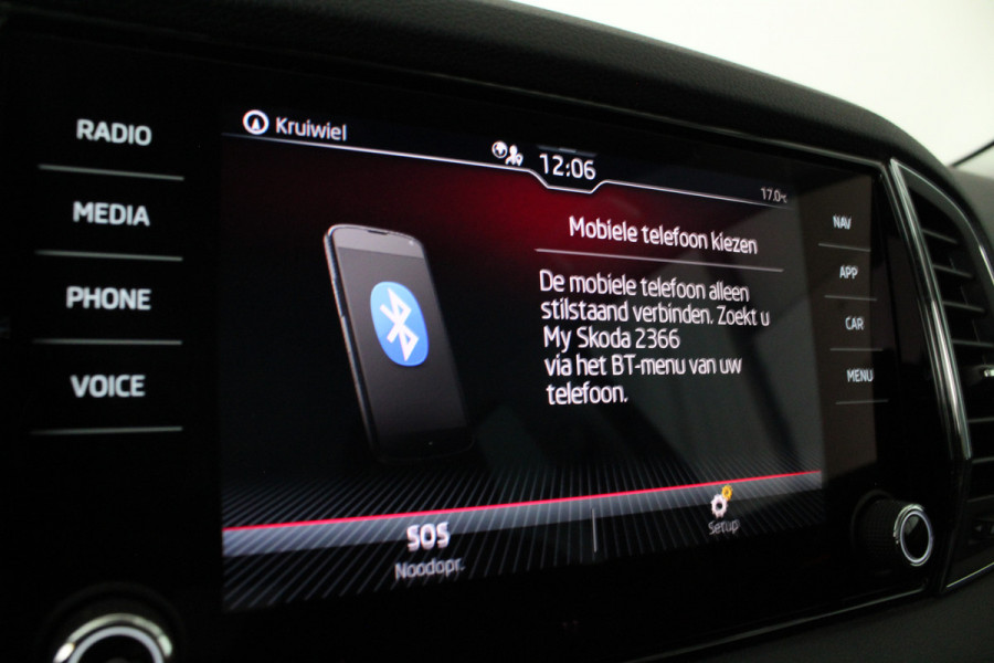 Škoda Karoq 1.5 TSI ACT Style > 150pk Camera/Adapt.cruise/Elektr.klep/keyless Škoda Karoq 1.5 TSI ACT Style > 150pk Camera/Adapt.cruise/Elektr.klep/keyless