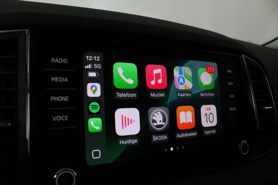 Škoda Karoq 1.5 TSI ACT Style > 150pk Camera/Adapt.cruise/Elektr.klep/keyless Škoda Karoq 1.5 TSI ACT Style > 150pk Camera/Adapt.cruise/Elektr.klep/keyless