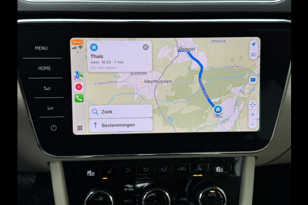 Škoda Superb Combi 1.8 TSI Style Business Automaat Adaptive cruise Climate control Leer/Alcantara Stoelverwarming Apple / Android Škoda Superb Combi 1.8 TSI Style Business Automaat Adaptive cruise Climate control Leer/Alcantara Stoelverwarming Apple / Android