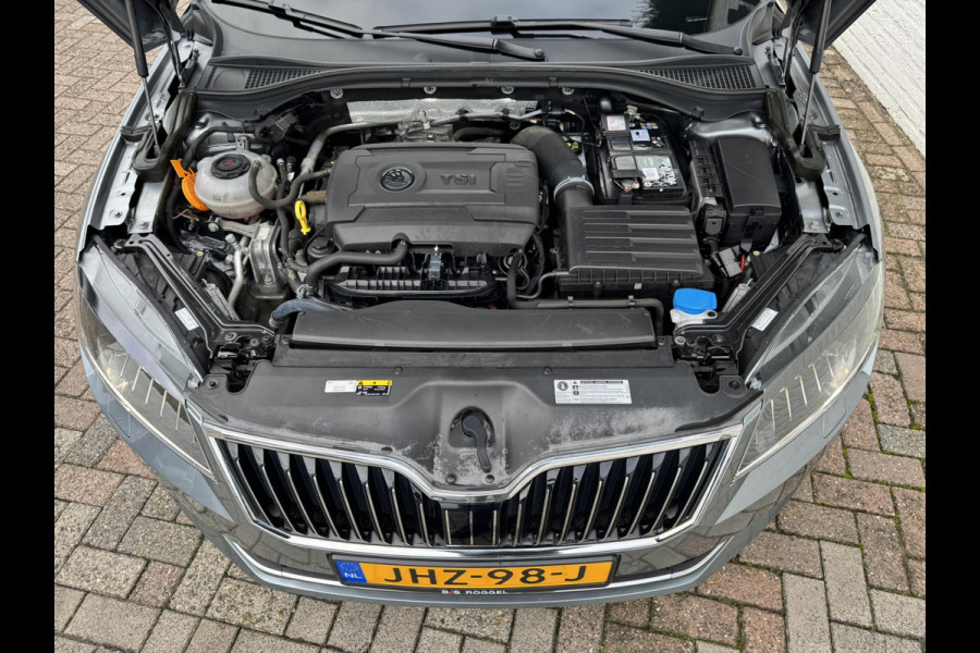 Škoda Superb Combi 1.8 TSI Style Business Automaat Adaptive cruise Climate control Leer/Alcantara Stoelverwarming Apple / Android Škoda Superb Combi 1.8 TSI Style Business Automaat Adaptive cruise Climate control Leer/Alcantara Stoelverwarming Apple / Android