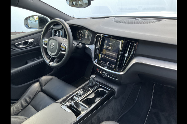 Volvo S60 2.0 T6 340pk AWD Twin Engine R-Design PHEV Pano.dak Leer Stoelverw. V+A Volvo S60 2.0 T6 340pk AWD Twin Engine R-Design PHEV Pano.dak Leer Stoelverw. V+A