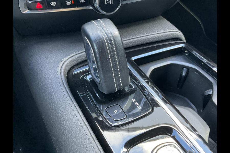 Volvo S60 2.0 T6 340pk AWD Twin Engine R-Design PHEV Pano.dak Leer Stoelverw. V+A Volvo S60 2.0 T6 340pk AWD Twin Engine R-Design PHEV Pano.dak Leer Stoelverw. V+A