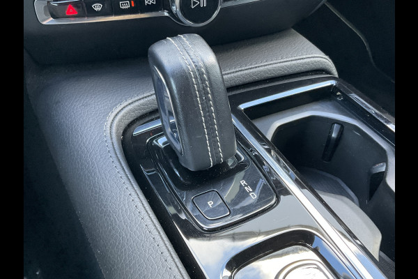 Volvo S60 2.0 T6 340pk AWD Twin Engine R-Design PHEV Pano.dak Leer Stoelverw. V+A Volvo S60 2.0 T6 340pk AWD Twin Engine R-Design PHEV Pano.dak Leer Stoelverw. V+A