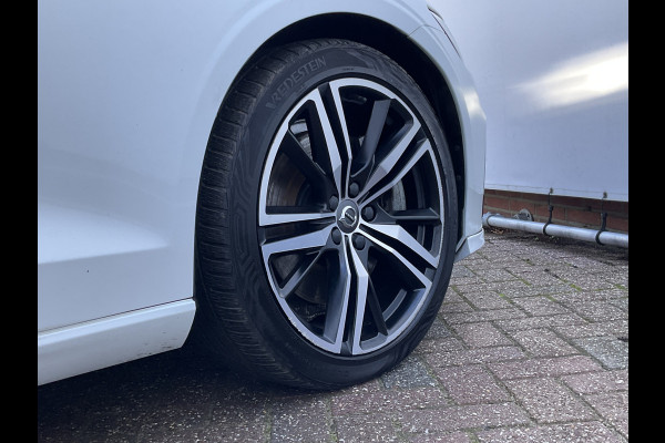 Volvo S60 2.0 T6 340pk AWD Twin Engine R-Design PHEV Pano.dak Leer Stoelverw. V+A Volvo S60 2.0 T6 340pk AWD Twin Engine R-Design PHEV Pano.dak Leer Stoelverw. V+A