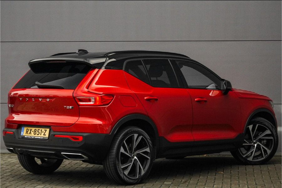 Volvo XC40 2.0 T5 AWD R-Design Pano Camera ACC 20"