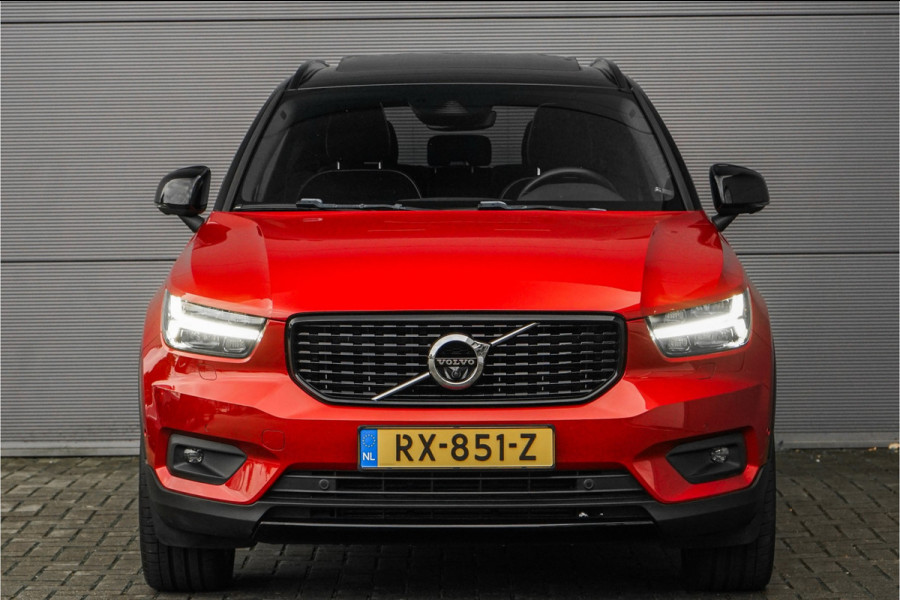 Volvo XC40 2.0 T5 AWD R-Design Pano Camera ACC 20"