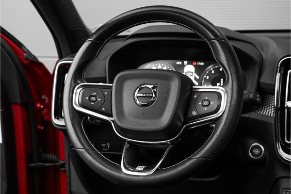 Volvo XC40 2.0 T5 AWD R-Design Pano Camera ACC 20"