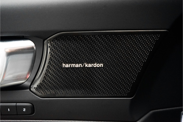 Volvo XC40 2.0 T5 AWD R-Design Pano Camera ACC 20"