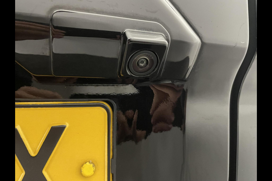 Ford Transit Custom 130pk L2H1 Limited Dubbele cabine Automaat Navi Airco 2 Schuifdeuren Trekhaak PDC Carplay DAB