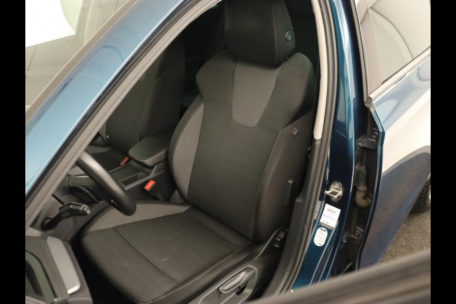 Škoda Octavia 1.0 TSI Business Edition | Trekhaak | Stoelverwarming | Carplay | Parkeerhulp | Navigatie | Digital Cockpit | Climate control | 17'' lichtmetalen velgen | Cruise control