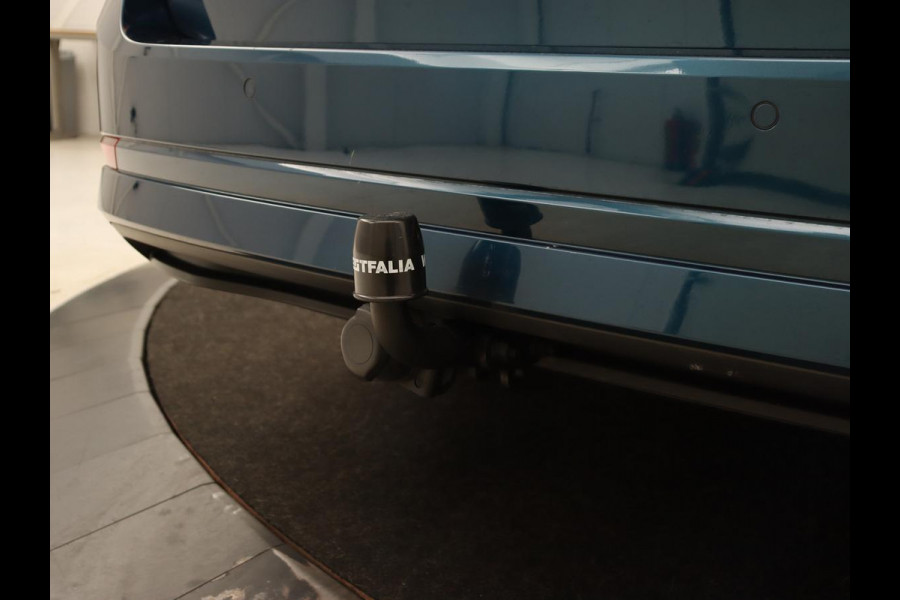 Škoda Octavia 1.0 TSI Business Edition | Trekhaak | Stoelverwarming | Carplay | Parkeerhulp | Navigatie | Digital Cockpit | Climate control | 17'' lichtmetalen velgen | Cruise control
