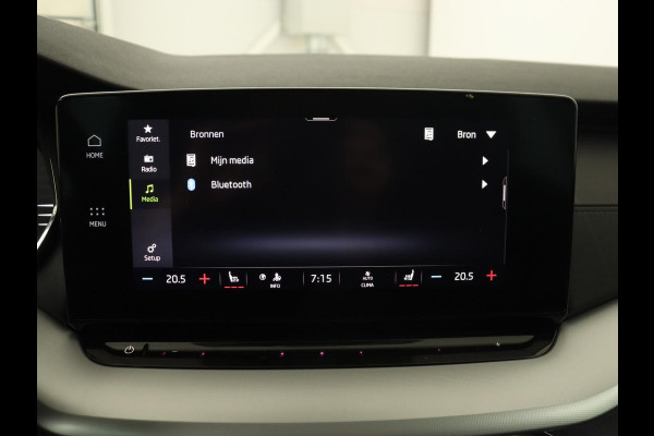 Škoda Octavia 1.0 TSI Business Edition | Trekhaak | Stoelverwarming | Carplay | Parkeerhulp | Navigatie | Digital Cockpit | Climate control | 17'' lichtmetalen velgen | Cruise control