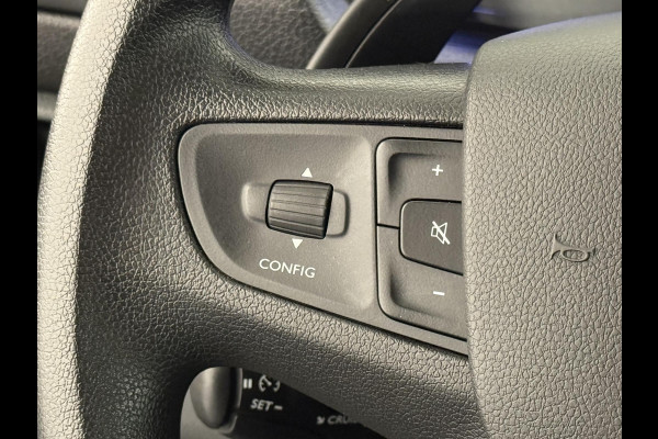 Opel Vivaro 2.0 CDTI L3H1 Edition Dubbele Cabine Airco Bluetooth Navi Trekhaak