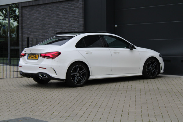 Mercedes-Benz A-Klasse 180 Business Solution AMG | NAP | PANO/SCHUIFDAK | AMG-LINE | ALARM KLASSE 3 | CAMERA |