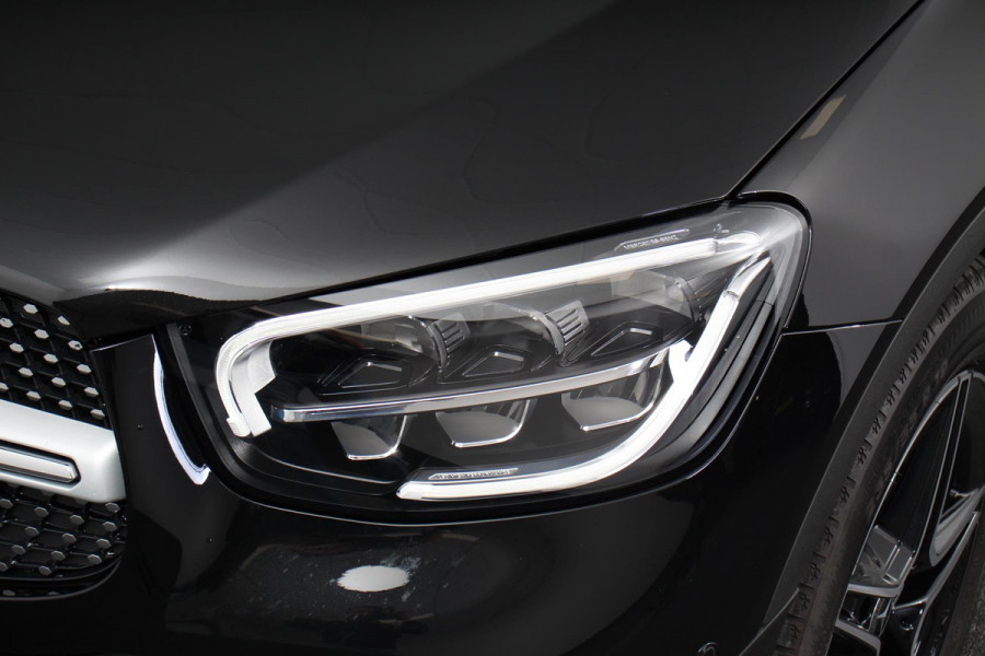Mercedes-Benz GLC 300e 4MATIC Business Solution AMG | Navigatie | Camera | Climate control  | Lichtmetalen Velgen | DAB | Electrisch bedienbare achterklep | Rij assistent pakket | Extra Getint Glas Mercedes-Benz GLC 300e 4MATIC Business Solution AMG | Navigatie | Camera | Climate control  | Lichtmetalen Velgen | DAB | Electrisch bedienbare achterklep | Rij assistent pakket | Extra Getint Glas