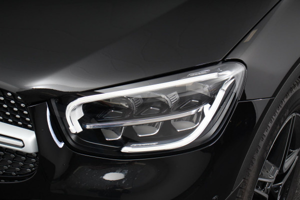 Mercedes-Benz GLC 300e 4MATIC Business Solution AMG | Navigatie | Camera | Climate control  | Lichtmetalen Velgen | DAB | Electrisch bedienbare achterklep | Rij assistent pakket | Extra Getint Glas Mercedes-Benz GLC 300e 4MATIC Business Solution AMG | Navigatie | Camera | Climate control  | Lichtmetalen Velgen | DAB | Electrisch bedienbare achterklep | Rij assistent pakket | Extra Getint Glas