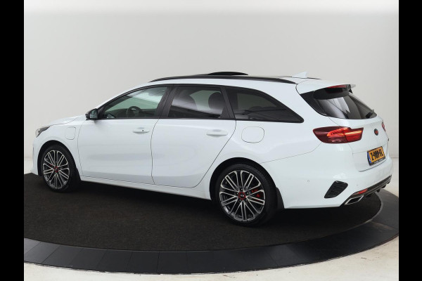 Kia Ceed 1.6 DCT PHEV ExecutiveLine | Panoramadak | Trekhaak | Leder | Stoelventilatie | Carplay | Adaptive cruise | Camera | Stoel & stuurverwarming | Navigatie Kia Ceed 1.6 DCT PHEV ExecutiveLine | Panoramadak | Trekhaak | Leder | Stoelventilatie | Carplay | Adaptive cruise | Camera | Stoel & stuurverwarming | Navigatie