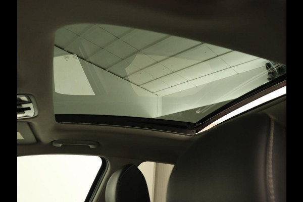 Kia Ceed 1.6 DCT PHEV ExecutiveLine | Panoramadak | Trekhaak | Leder | Stoelventilatie | Carplay | Adaptive cruise | Camera | Stoel & stuurverwarming | Navigatie Kia Ceed 1.6 DCT PHEV ExecutiveLine | Panoramadak | Trekhaak | Leder | Stoelventilatie | Carplay | Adaptive cruise | Camera | Stoel & stuurverwarming | Navigatie