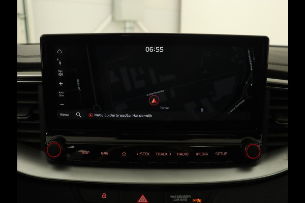 Kia Ceed 1.6 DCT PHEV ExecutiveLine | Panoramadak | Trekhaak | Leder | Stoelventilatie | Carplay | Adaptive cruise | Camera | Stoel & stuurverwarming | Navigatie Kia Ceed 1.6 DCT PHEV ExecutiveLine | Panoramadak | Trekhaak | Leder | Stoelventilatie | Carplay | Adaptive cruise | Camera | Stoel & stuurverwarming | Navigatie