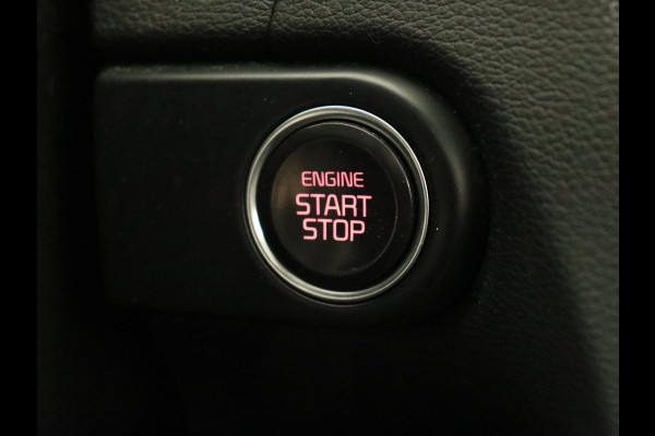 Kia Ceed 1.6 DCT PHEV ExecutiveLine | Panoramadak | Trekhaak | Leder | Stoelventilatie | Carplay | Adaptive cruise | Camera | Stoel & stuurverwarming | Navigatie Kia Ceed 1.6 DCT PHEV ExecutiveLine | Panoramadak | Trekhaak | Leder | Stoelventilatie | Carplay | Adaptive cruise | Camera | Stoel & stuurverwarming | Navigatie