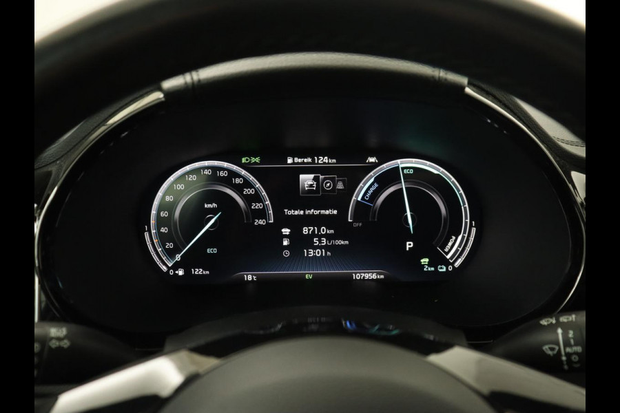 Kia Ceed 1.6 DCT PHEV ExecutiveLine | Panoramadak | Trekhaak | Leder | Stoelventilatie | Carplay | Adaptive cruise | Camera | Stoel & stuurverwarming | Navigatie Kia Ceed 1.6 DCT PHEV ExecutiveLine | Panoramadak | Trekhaak | Leder | Stoelventilatie | Carplay | Adaptive cruise | Camera | Stoel & stuurverwarming | Navigatie
