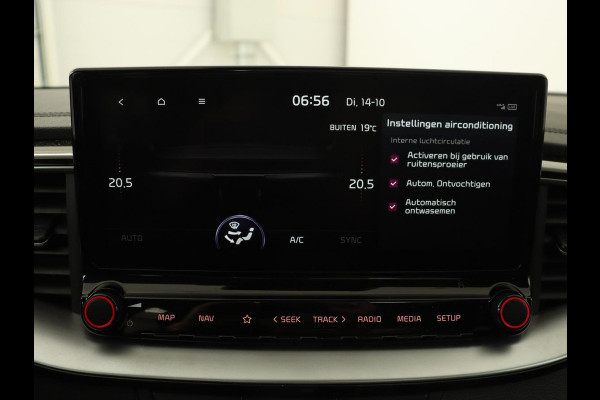Kia Ceed 1.6 DCT PHEV ExecutiveLine | Panoramadak | Trekhaak | Leder | Stoelventilatie | Carplay | Adaptive cruise | Camera | Stoel & stuurverwarming | Navigatie Kia Ceed 1.6 DCT PHEV ExecutiveLine | Panoramadak | Trekhaak | Leder | Stoelventilatie | Carplay | Adaptive cruise | Camera | Stoel & stuurverwarming | Navigatie