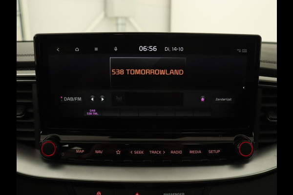 Kia Ceed 1.6 DCT PHEV ExecutiveLine | Panoramadak | Trekhaak | Leder | Stoelventilatie | Carplay | Adaptive cruise | Camera | Stoel & stuurverwarming | Navigatie Kia Ceed 1.6 DCT PHEV ExecutiveLine | Panoramadak | Trekhaak | Leder | Stoelventilatie | Carplay | Adaptive cruise | Camera | Stoel & stuurverwarming | Navigatie