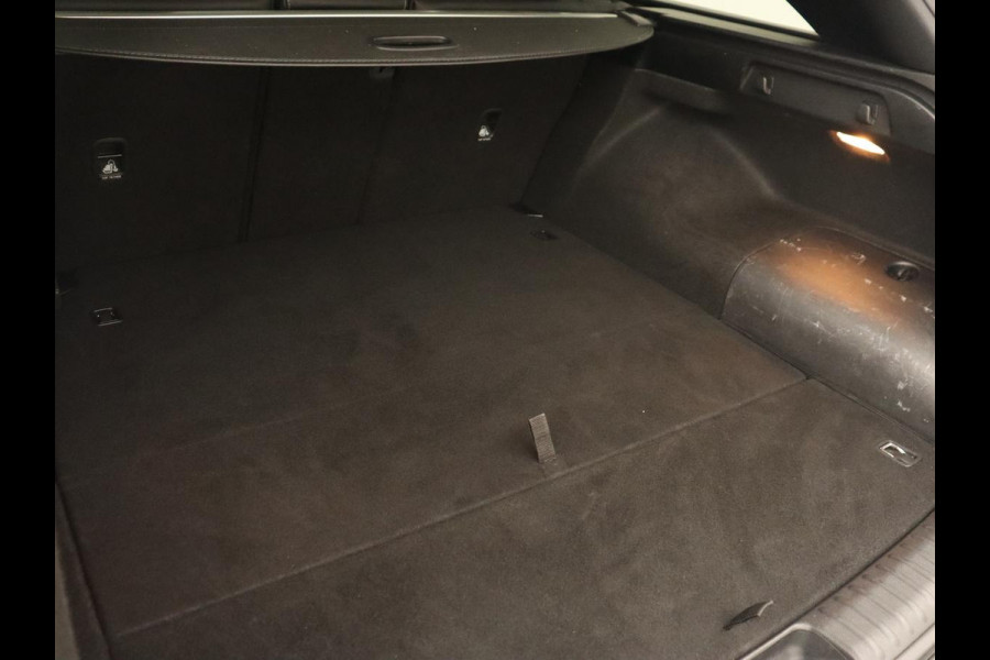 Kia Ceed 1.6 DCT PHEV ExecutiveLine | Panoramadak | Trekhaak | Leder | Stoelventilatie | Carplay | Adaptive cruise | Camera | Stoel & stuurverwarming | Navigatie Kia Ceed 1.6 DCT PHEV ExecutiveLine | Panoramadak | Trekhaak | Leder | Stoelventilatie | Carplay | Adaptive cruise | Camera | Stoel & stuurverwarming | Navigatie