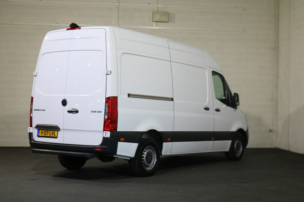 Mercedes-Benz Sprinter 319 3.0 V6 CDI L2 H2 Automaat Airco Navigatie Camera Mercedes-Benz Sprinter 319 3.0 V6 CDI L2 H2 Automaat Airco Navigatie Camera