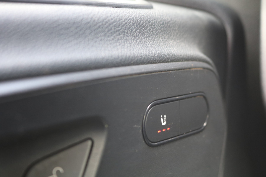 Mercedes-Benz Sprinter 319 3.0 V6 CDI L2 H2 Automaat Airco Navigatie Camera Mercedes-Benz Sprinter 319 3.0 V6 CDI L2 H2 Automaat Airco Navigatie Camera