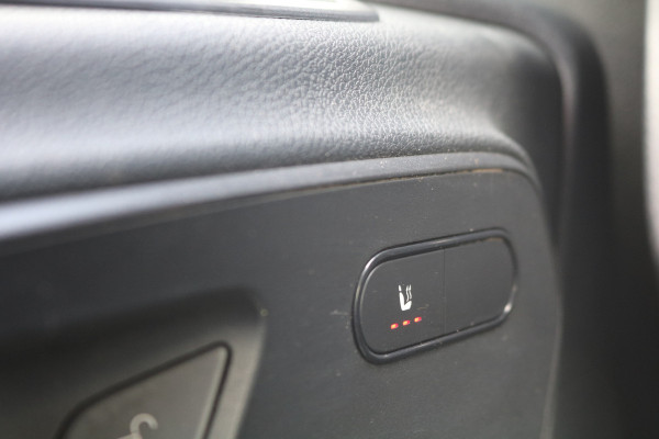 Mercedes-Benz Sprinter 319 3.0 V6 CDI L2 H2 Automaat Airco Navigatie Camera Mercedes-Benz Sprinter 319 3.0 V6 CDI L2 H2 Automaat Airco Navigatie Camera