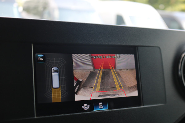 Mercedes-Benz Sprinter 319 3.0 V6 CDI L2 H2 Automaat Airco Navigatie Camera Mercedes-Benz Sprinter 319 3.0 V6 CDI L2 H2 Automaat Airco Navigatie Camera