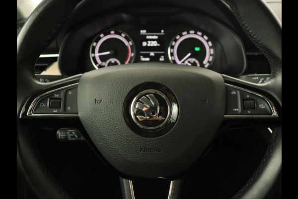 Škoda Kamiq 1.0 TSI Business Edition | Automaat | Stoelverwarming | Trekhaak | Adaptive cruise | Carplay | Virtual Cockpit | Climate control