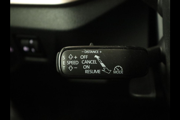 Škoda Kamiq 1.0 TSI Business Edition | Automaat | Stoelverwarming | Trekhaak | Adaptive cruise | Carplay | Virtual Cockpit | Climate control