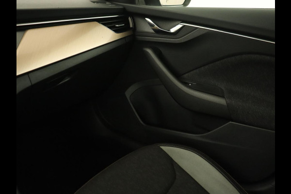 Škoda Kamiq 1.0 TSI Business Edition | Automaat | Stoelverwarming | Trekhaak | Adaptive cruise | Carplay | Virtual Cockpit | Climate control