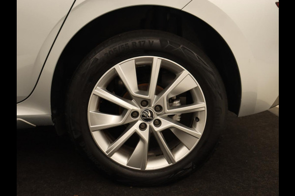 Škoda Kamiq 1.0 TSI Business Edition | Automaat | Stoelverwarming | Trekhaak | Adaptive cruise | Carplay | Virtual Cockpit | Climate control