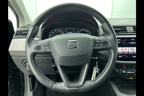 Seat Ibiza 1.0 TSI Style Business Intense (CAMERA, CARPLAY, 1e EIGENAAR, GOED ONDERHOUDEN)