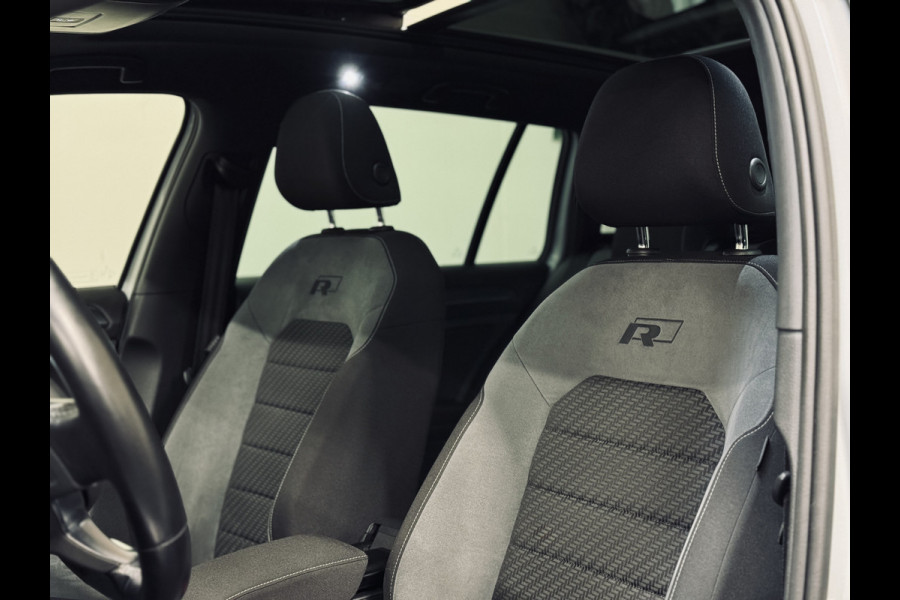 Volkswagen GOLF Variant 1.5 TSI Highline R-Line 2x | Panorama | Camera | Virtual
